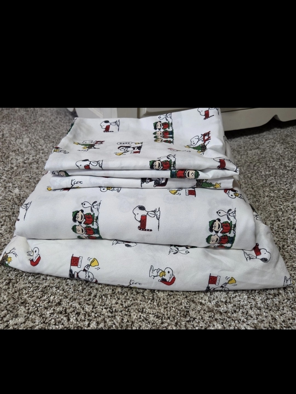 Peanuts Snoopy Christmas Full Sheet Set 4 Piece Flat, Fitted, 2 Pillowcases